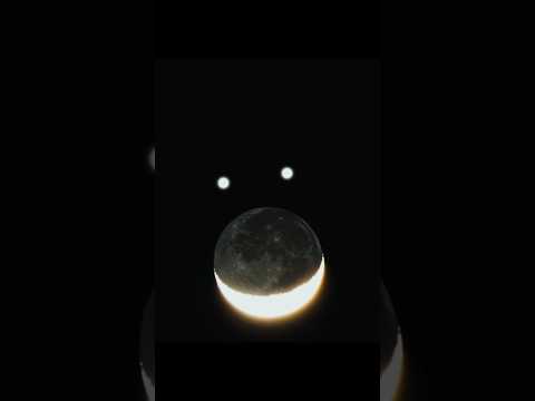😱 I CAUGHT THE MOON SMILING! (Rare Celestial Event Goes Viral!) | Look the captures of moon smiling!